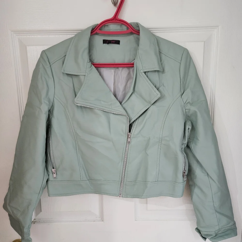 Leather Jacket - Picture 1 of 2